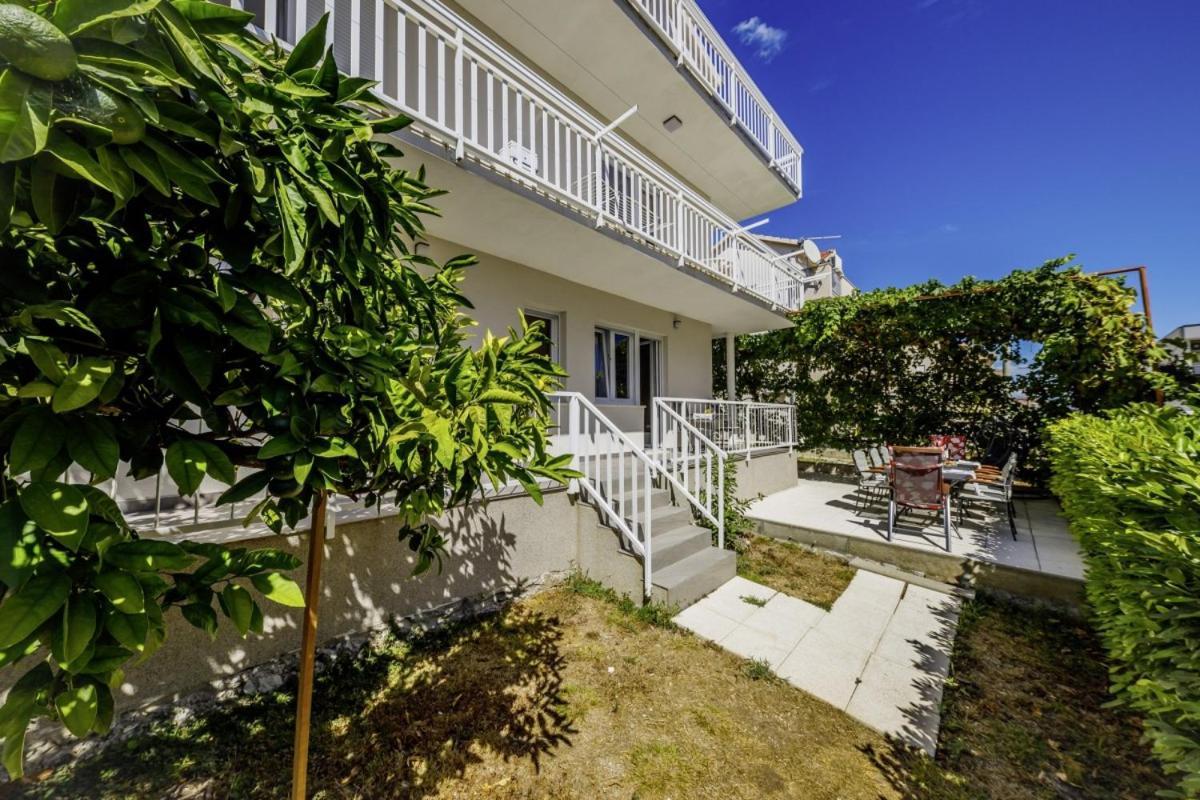 Ani In Trogir * Mittel-Dalmatien Hotel Donji Seget Exterior foto