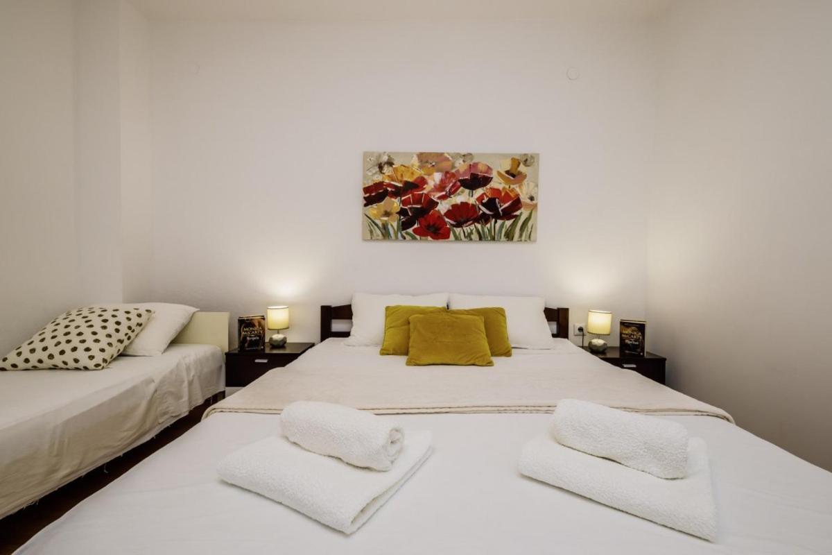 Ani In Trogir * Mittel-Dalmatien Hotel Donji Seget Exterior foto