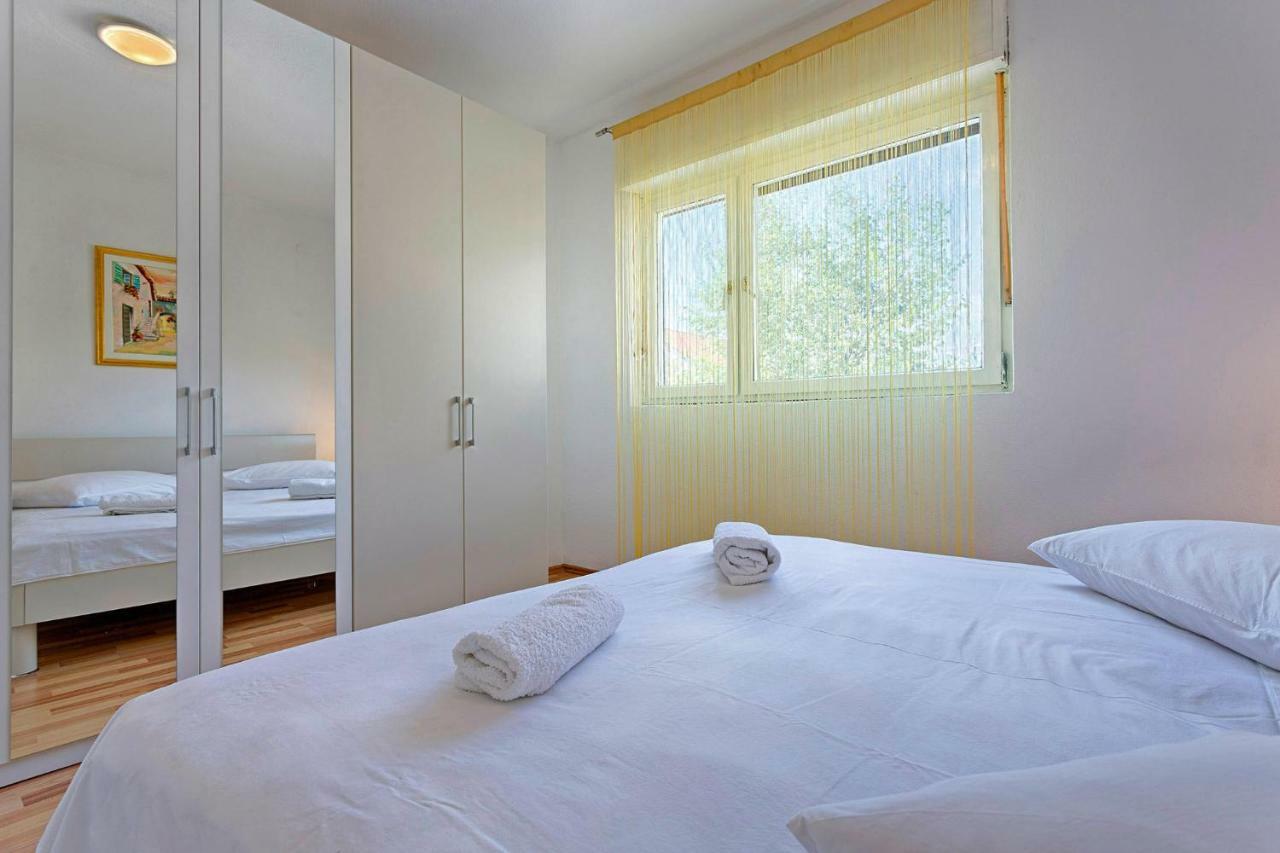 Ani In Trogir * Mittel-Dalmatien Hotel Donji Seget Exterior foto